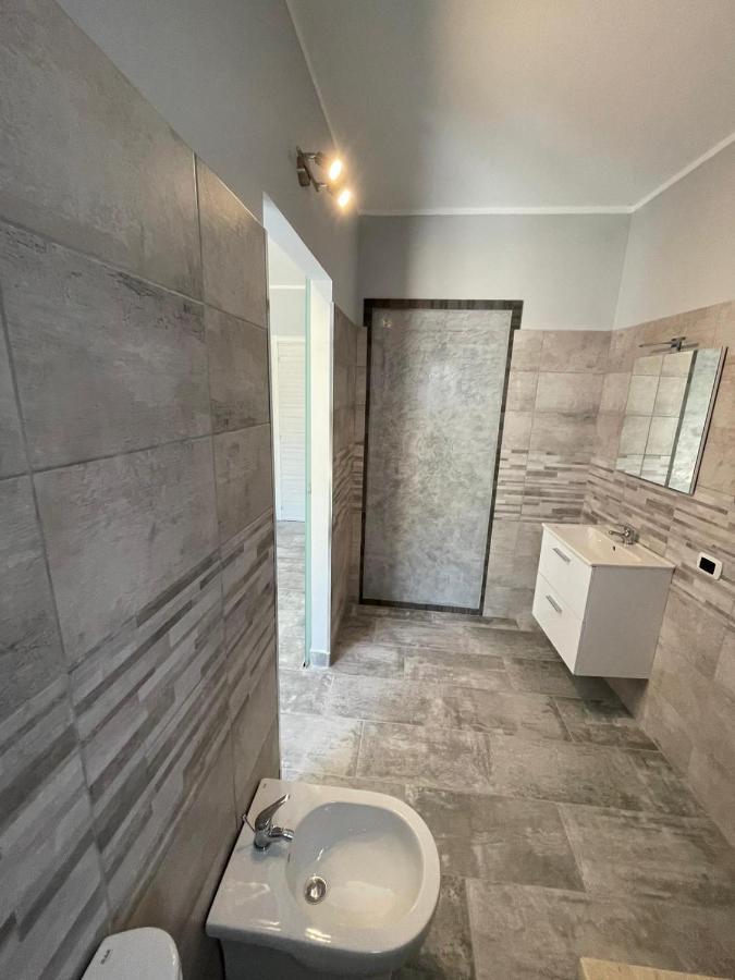 Casa Camere Pistis Ассемини Экстерьер фото