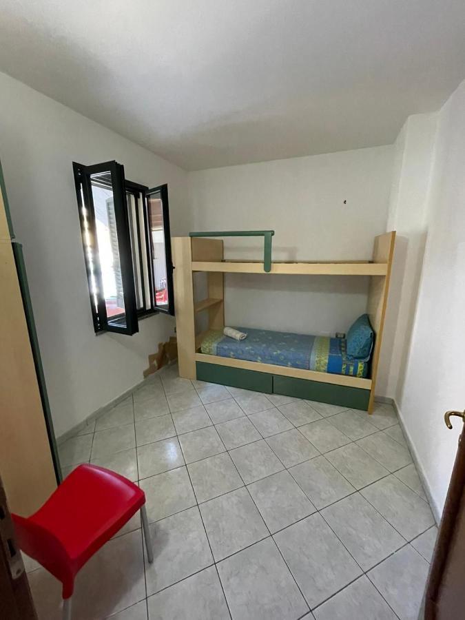 Casa Camere Pistis Ассемини Экстерьер фото